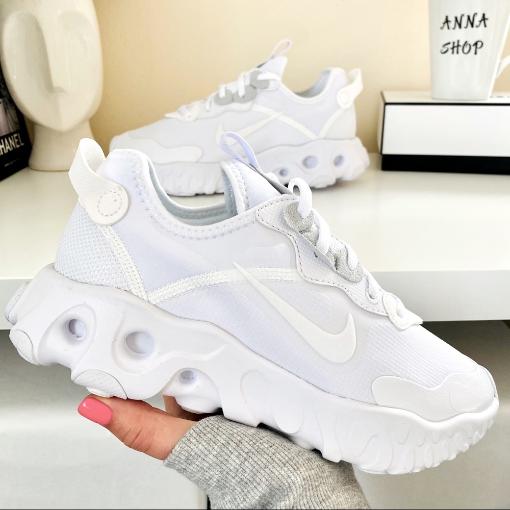 NWT Nike react Art3mis triple white - Picture 1 of 8
